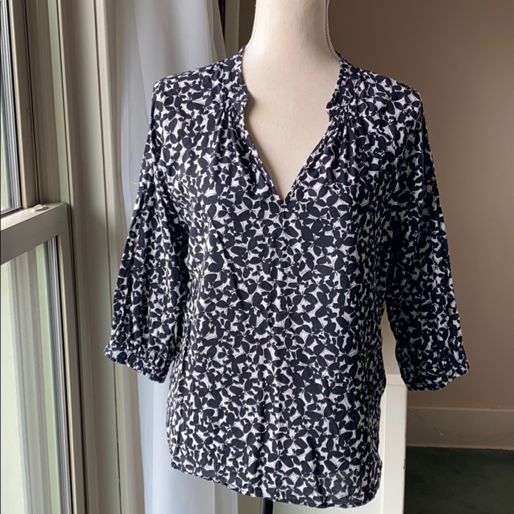 Old Navy floral butterfly black white blouse top